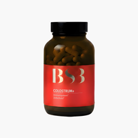 Hochwertiges Kolostrum in Glasbehälter, Produktbild von BeautySystem-3, zeigt die cremige Konsistenz des Nahrungsergänzungsmittels.